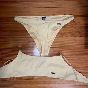 Yellow Triangl Bikini. Top Large. Bottoms XLarge.